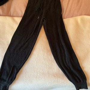 Chic loungewear pants
